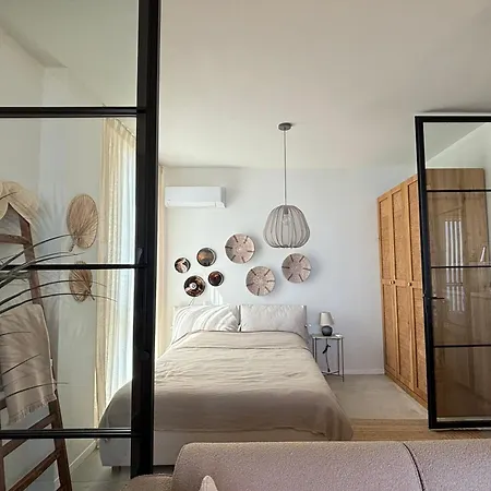 Pinkas House Ferienhaus